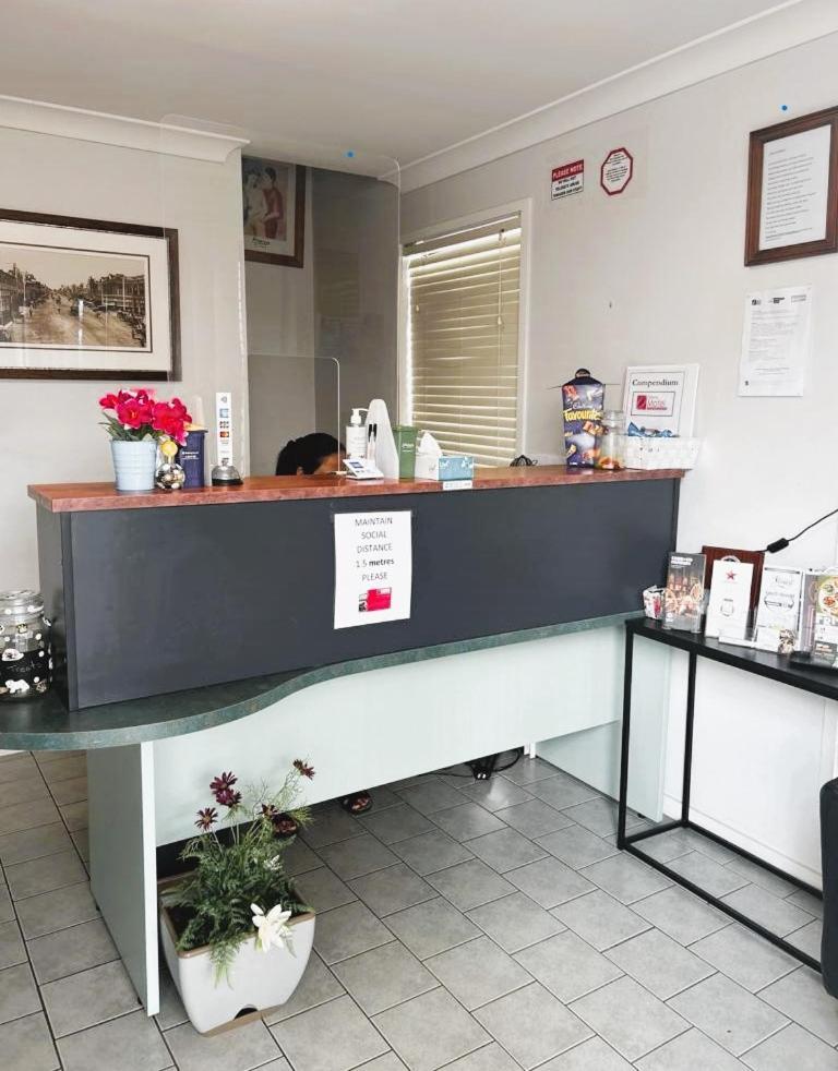 Downs Motel Toowoomba Eksteriør billede