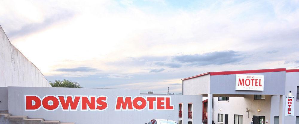 Downs Motel Toowoomba Eksteriør billede
