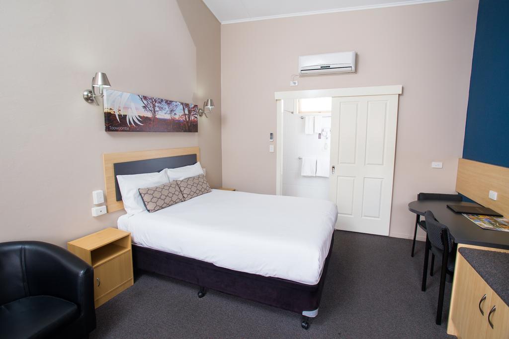 Downs Motel Toowoomba Eksteriør billede