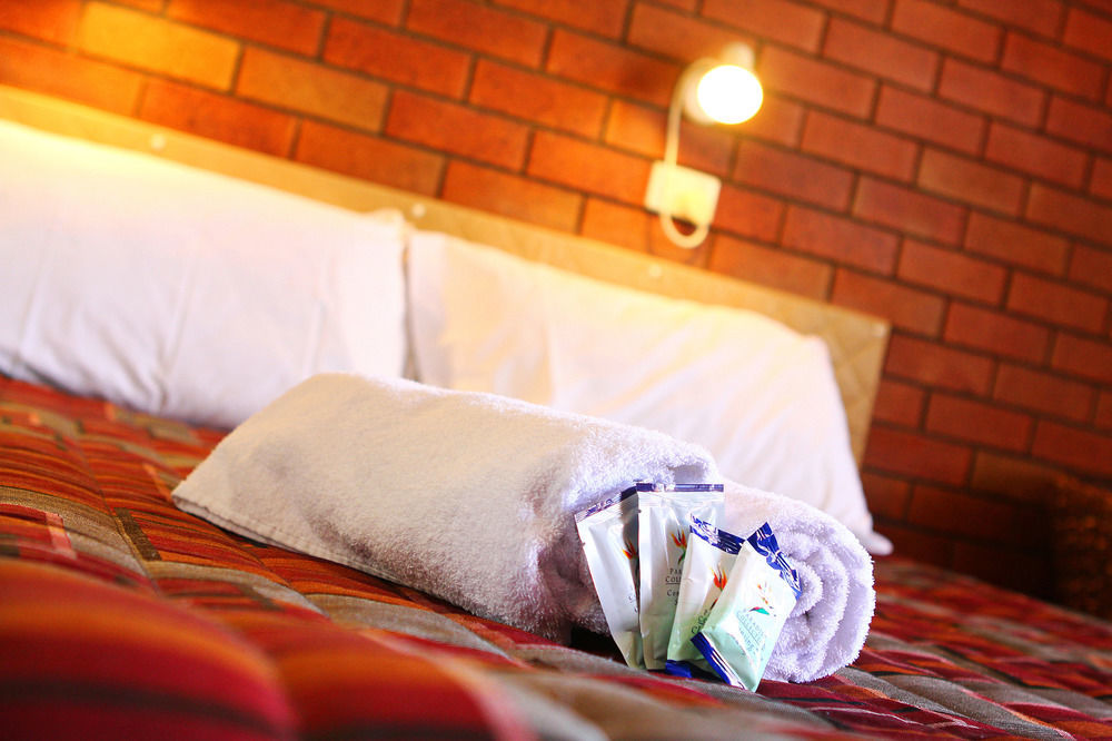 Downs Motel Toowoomba Eksteriør billede