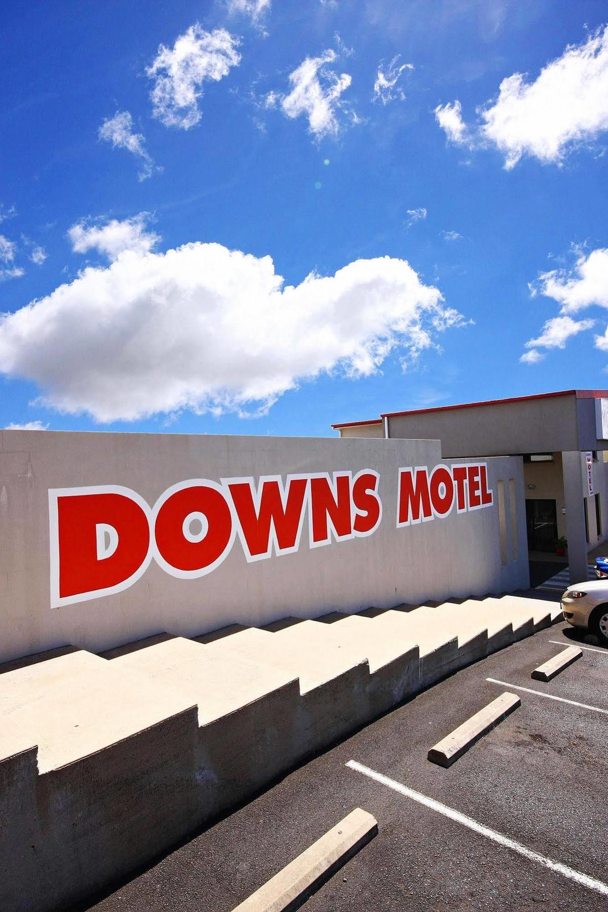 Downs Motel Toowoomba Eksteriør billede
