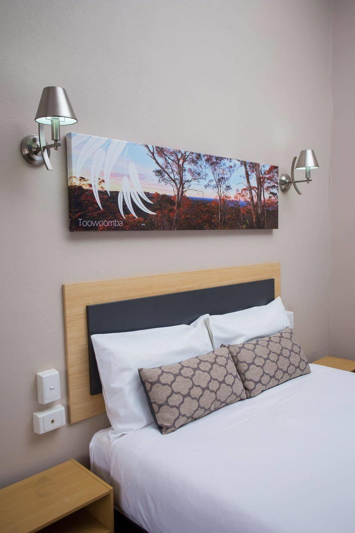 Downs Motel Toowoomba Eksteriør billede