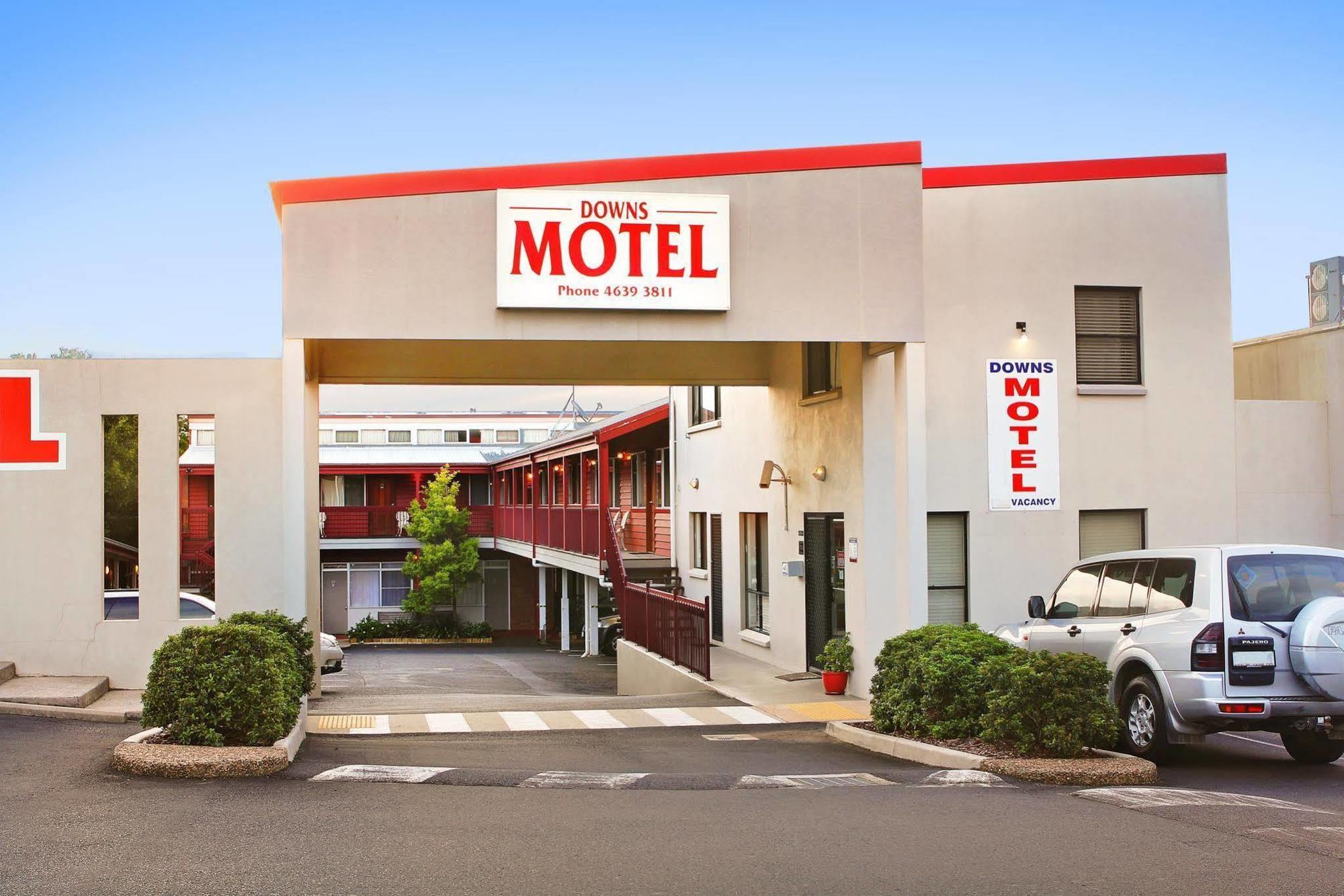 Downs Motel Toowoomba Eksteriør billede