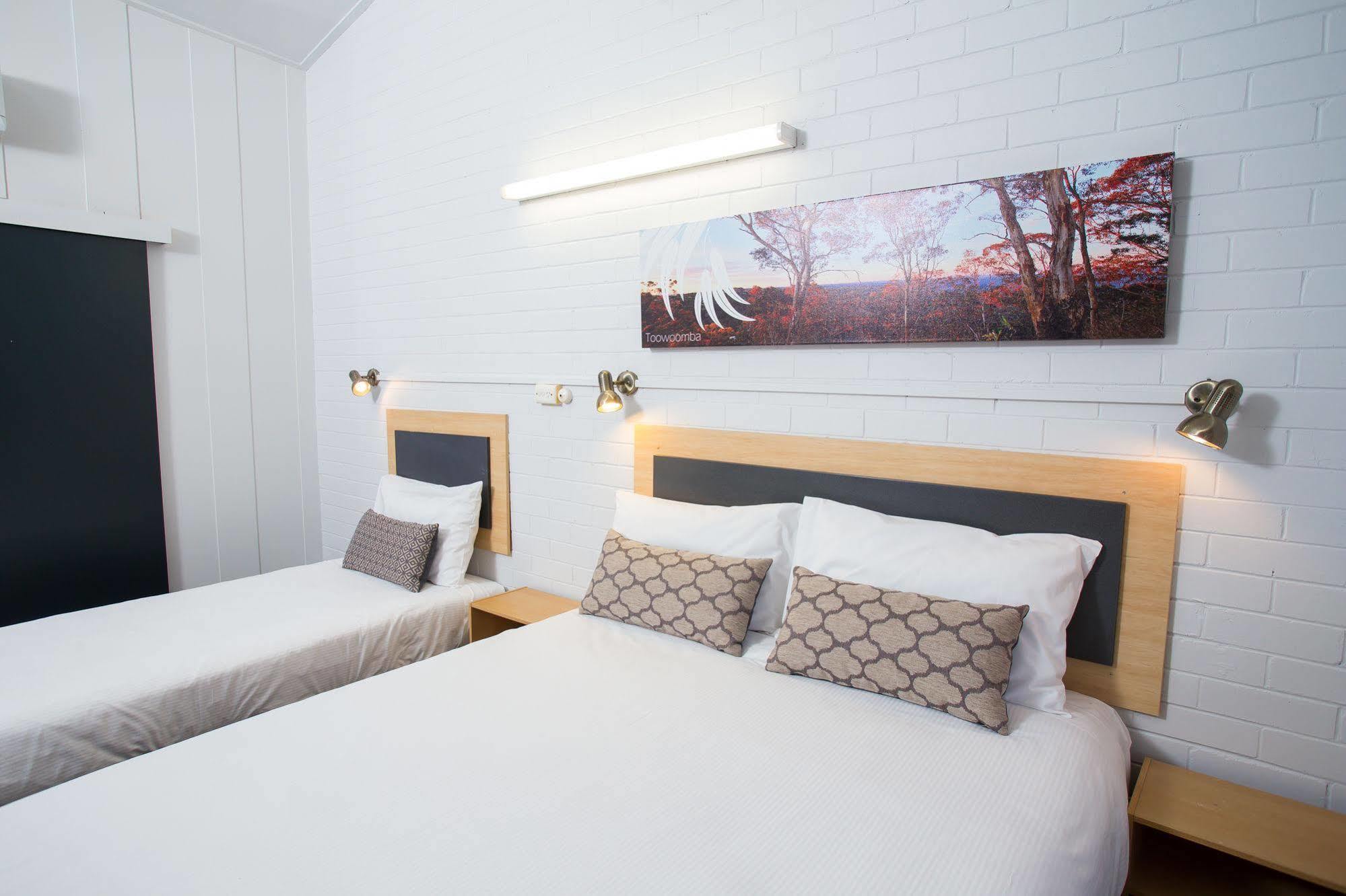 Downs Motel Toowoomba Eksteriør billede