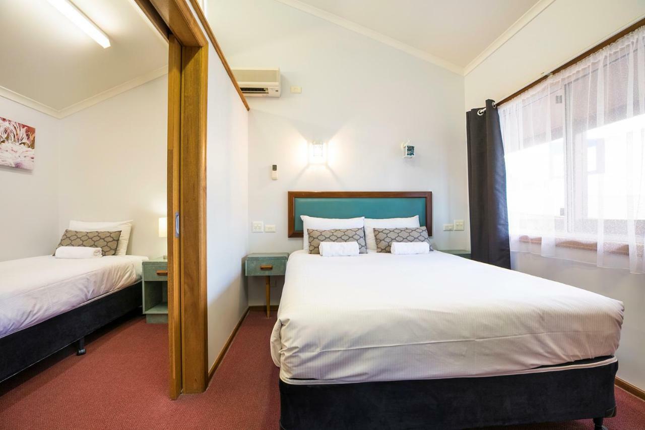 Downs Motel Toowoomba Eksteriør billede